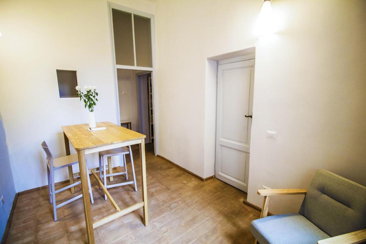 Maisonette Al Colosseo Рим Экстерьер фото