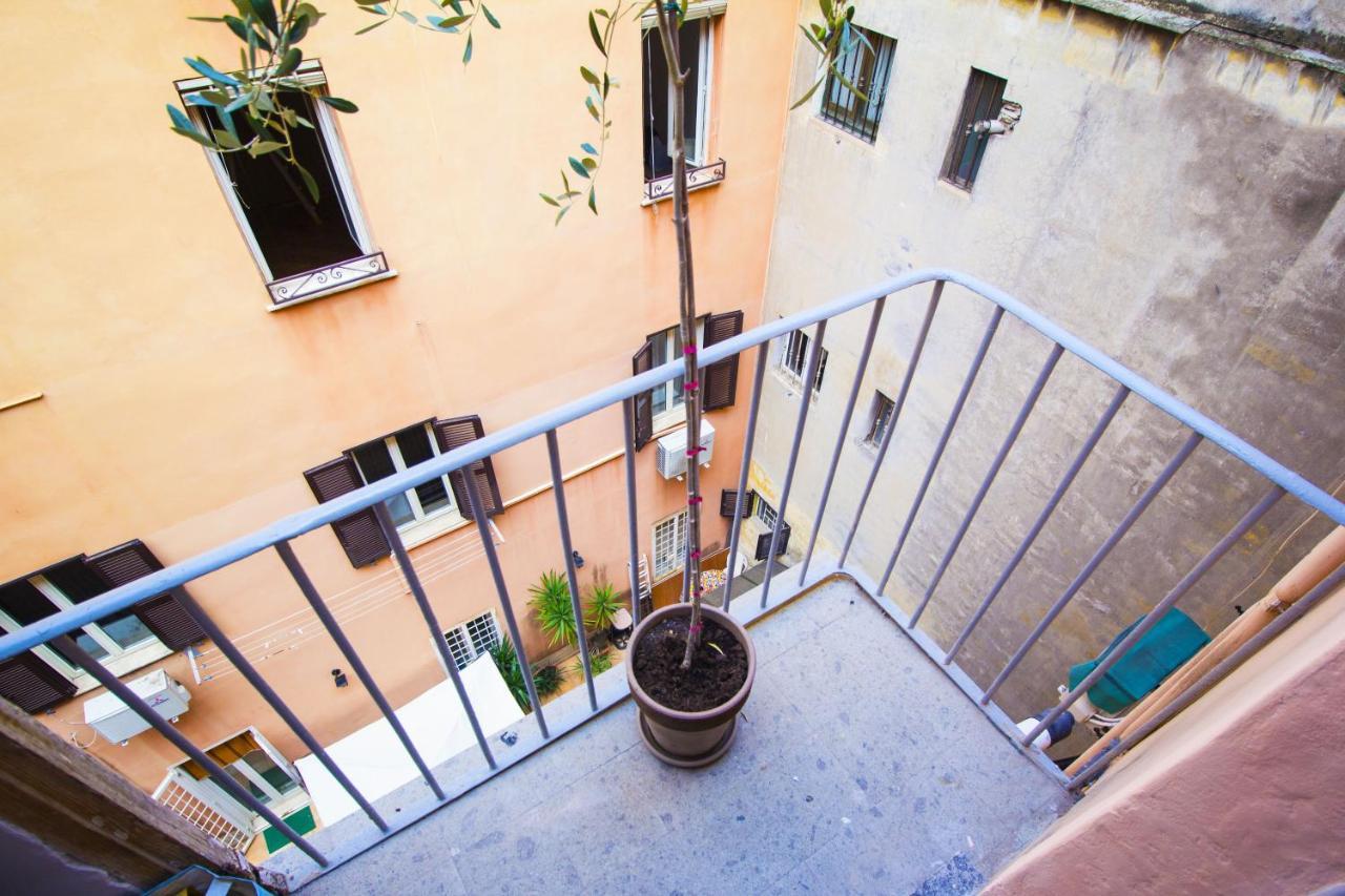 Maisonette Al Colosseo Рим Экстерьер фото