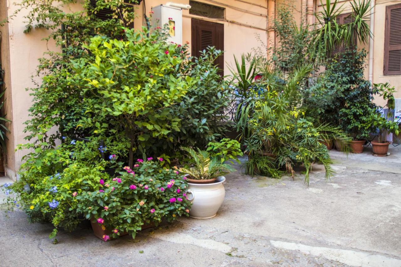 Maisonette Al Colosseo Рим Экстерьер фото