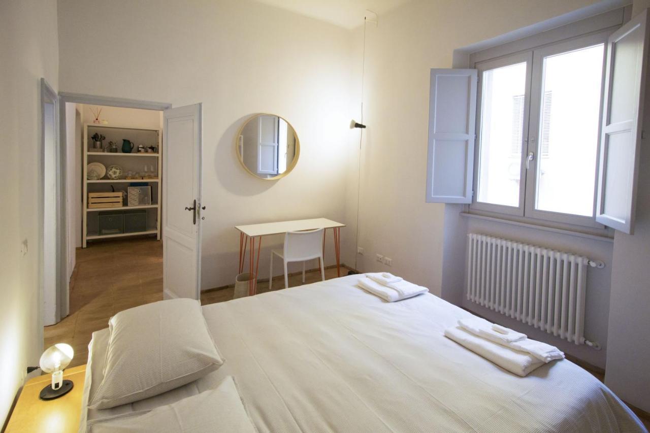 Maisonette Al Colosseo Рим Экстерьер фото